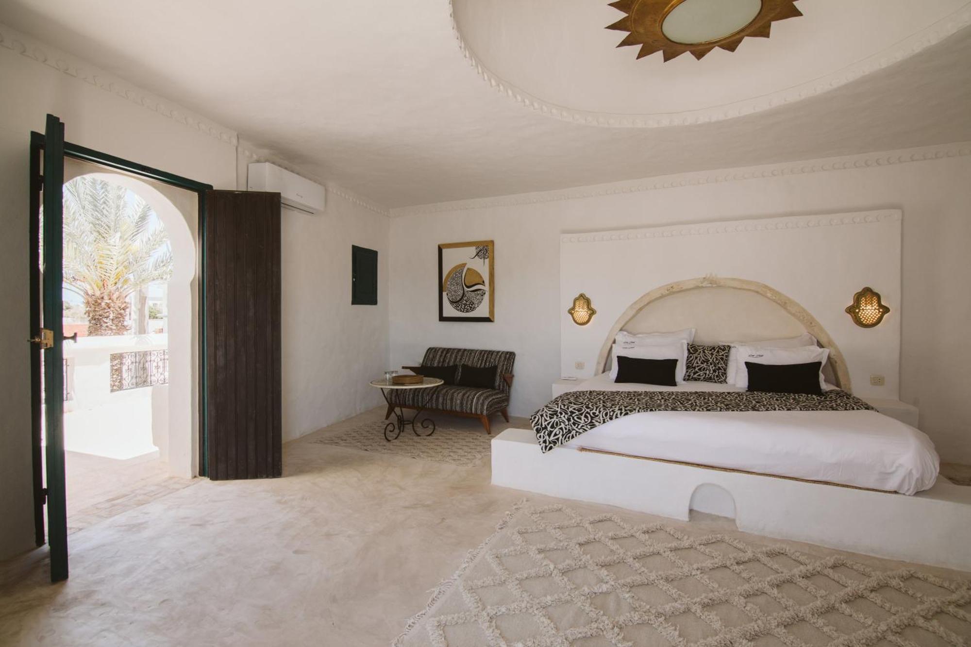 Dar Nael Hotel Хумт Сук Екстериор снимка