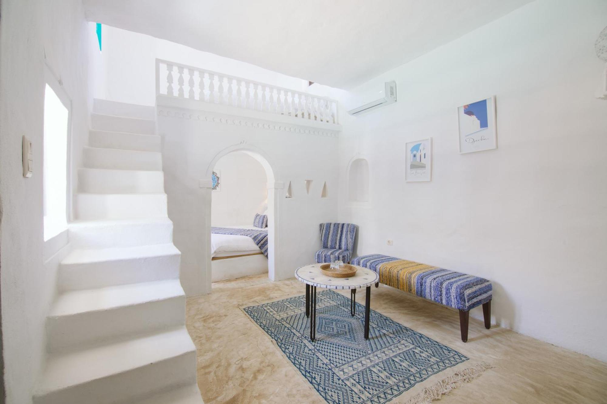 Dar Nael Hotel Хумт Сук Екстериор снимка