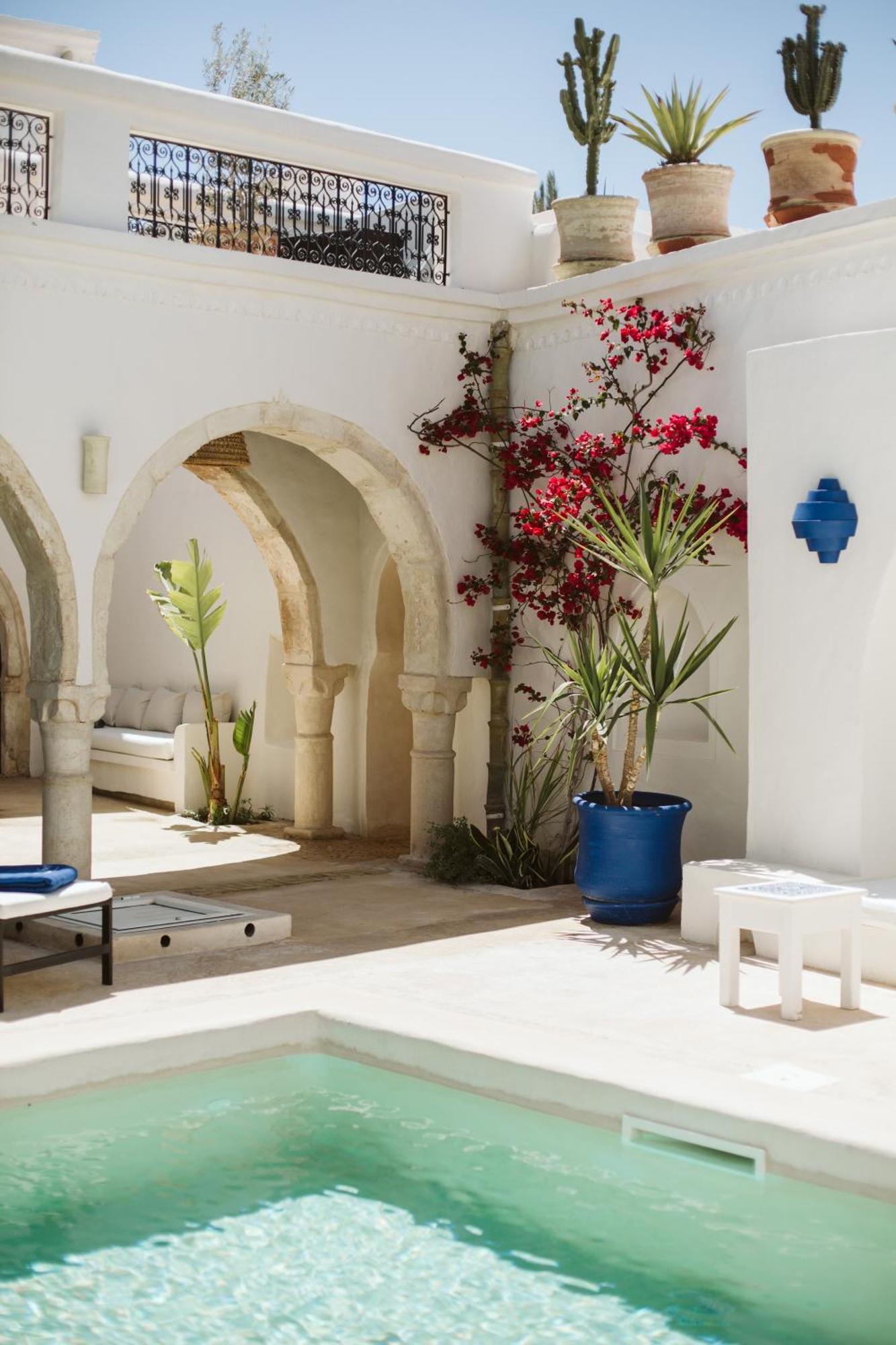 Dar Nael Hotel Хумт Сук Екстериор снимка