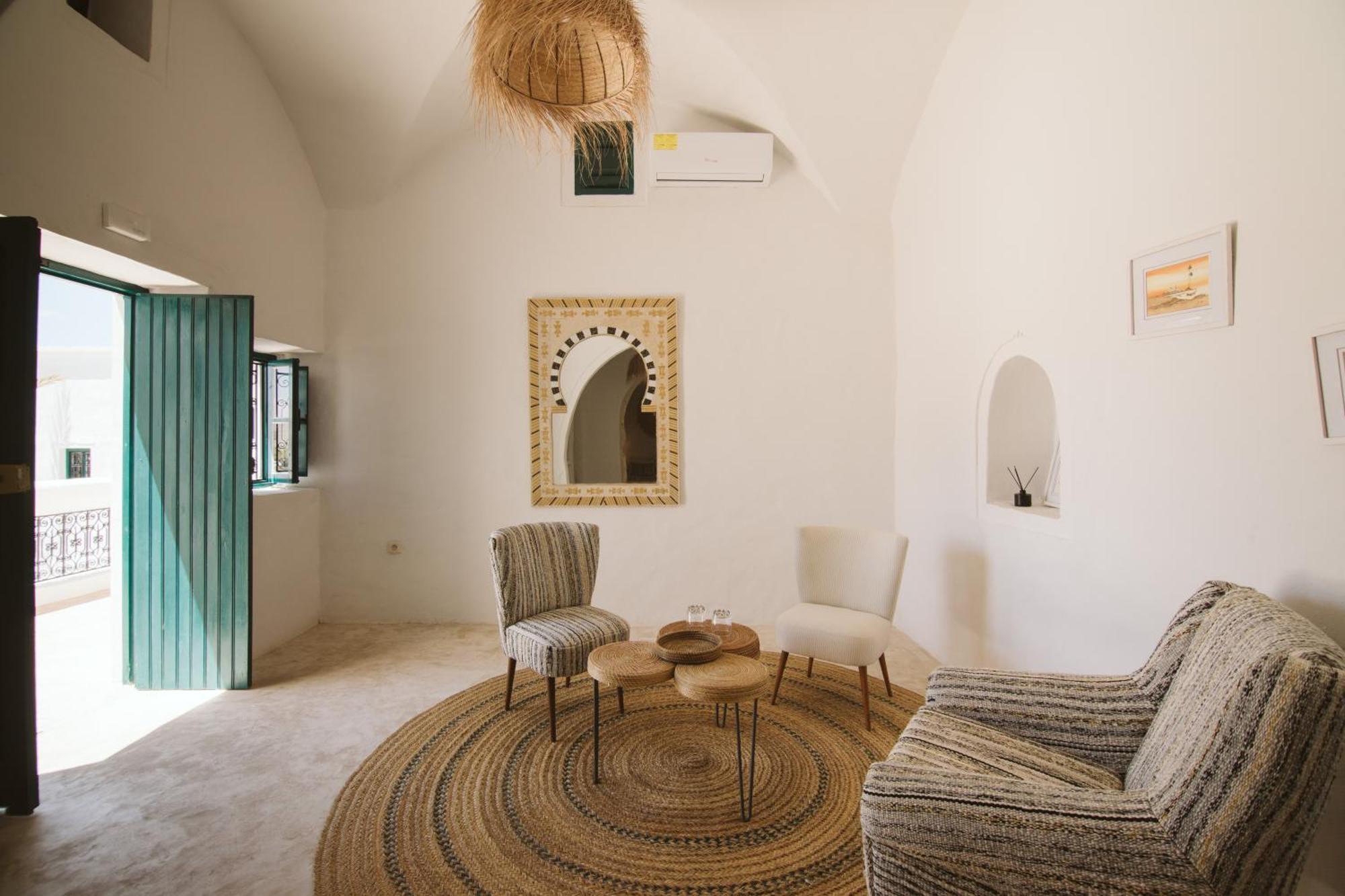 Dar Nael Hotel Хумт Сук Екстериор снимка