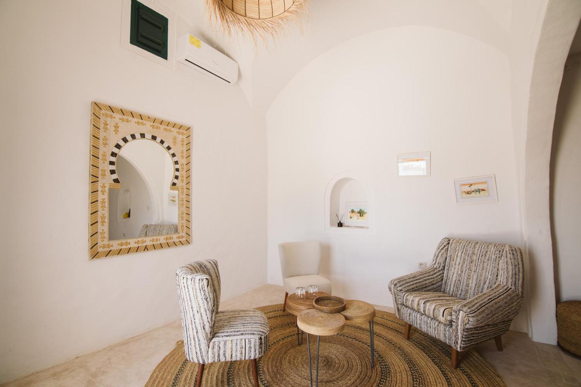 Dar Nael Hotel Хумт Сук Екстериор снимка