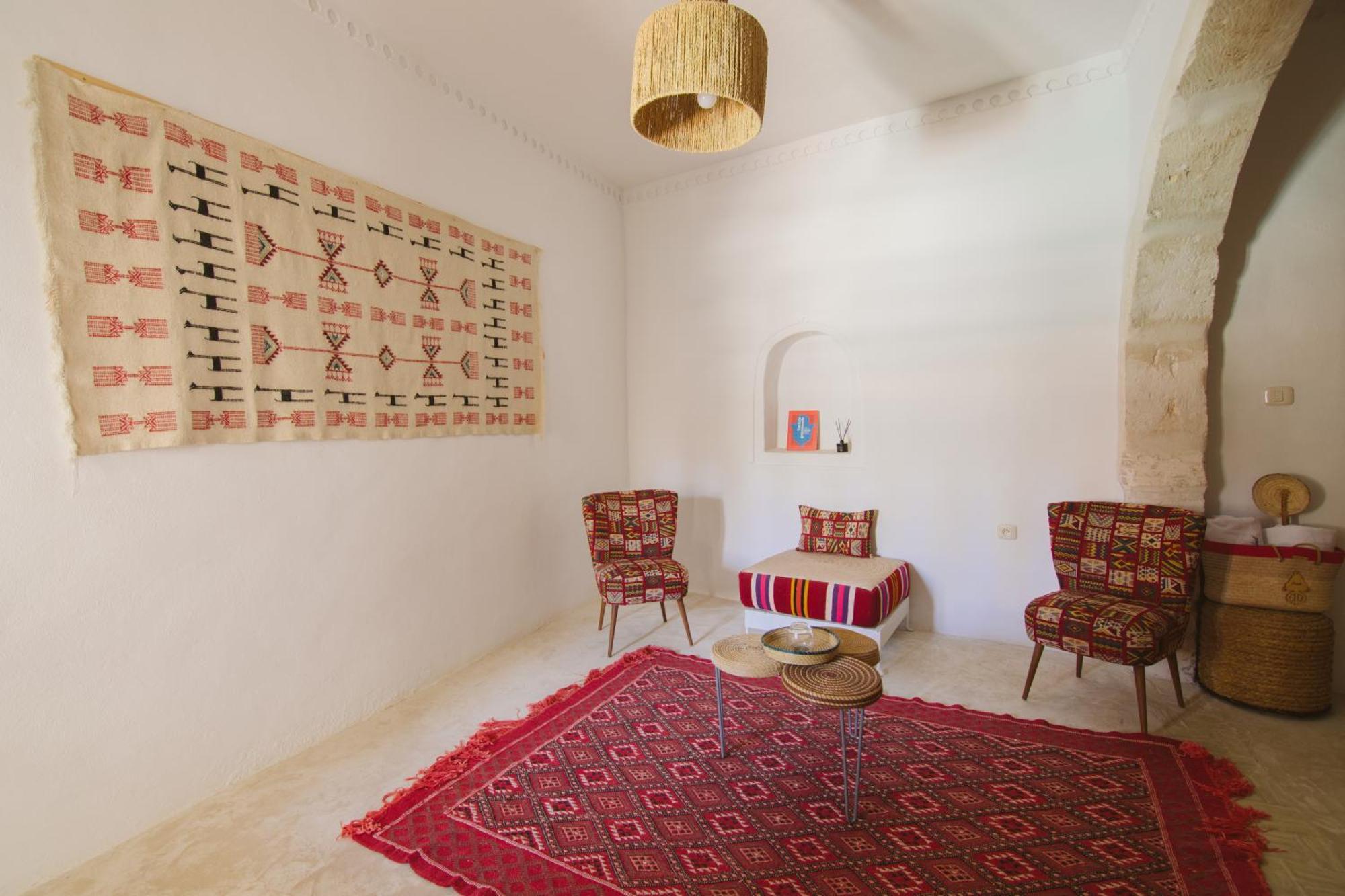 Dar Nael Hotel Хумт Сук Екстериор снимка